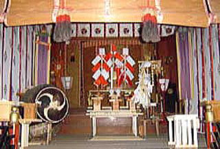 米子八幡神社・拝殿内部