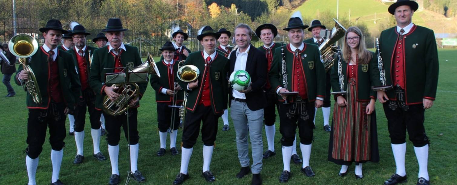 Mit dem KFV-Präsidenten Mag. Klaus Mitterdorfer