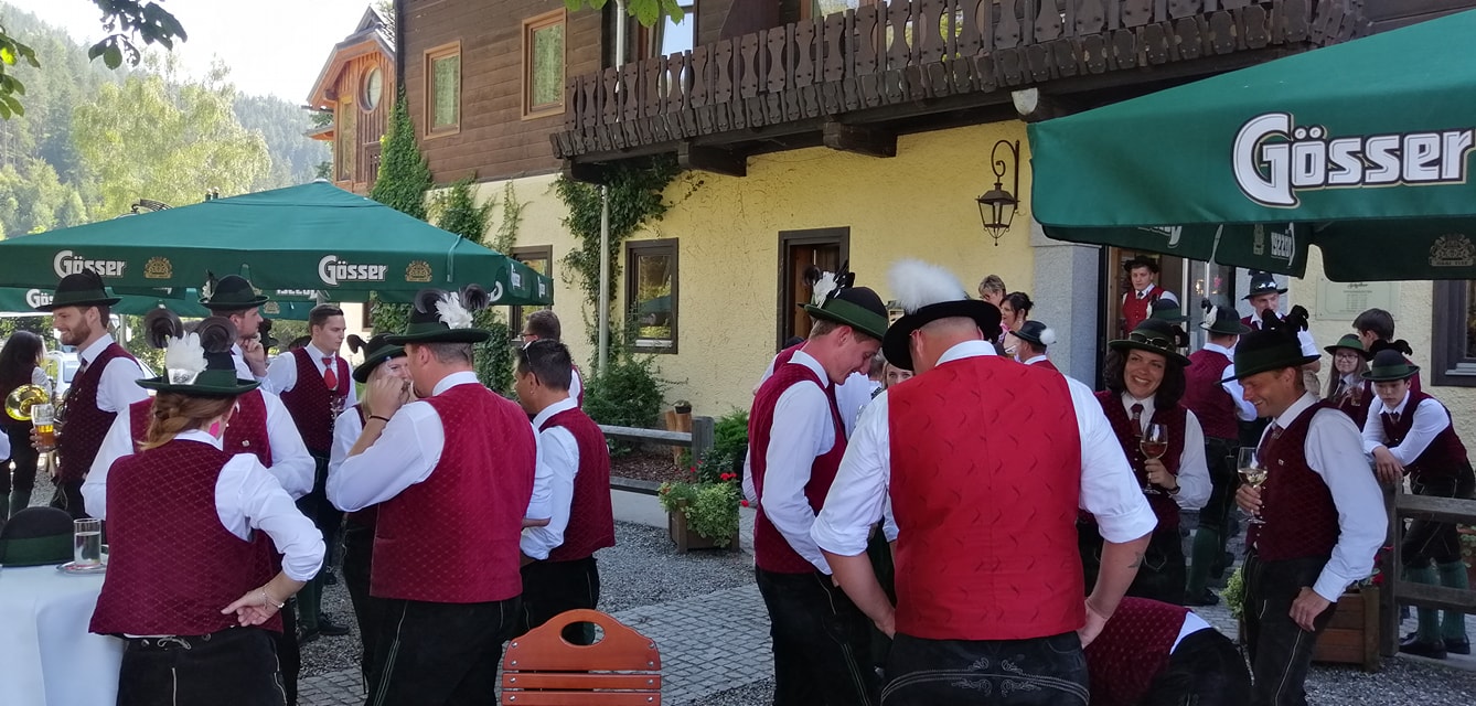 Empfang des Musikvereins St. Peter am Kammersberg beim Landgasthof zum Scheiber