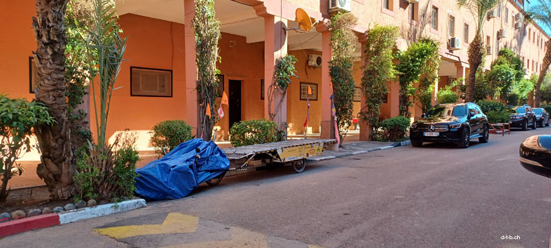 MA: Solatrike in Marrakech bad parking space