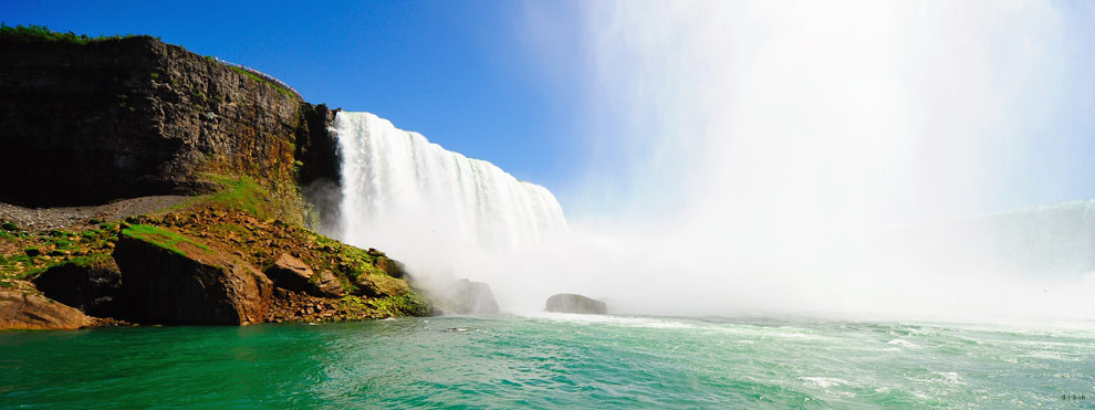 CA0420 Niagara Falls