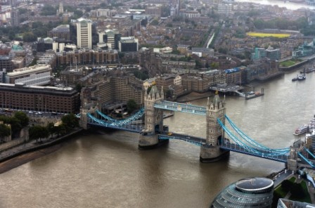 L122 Aussicht von The Shard