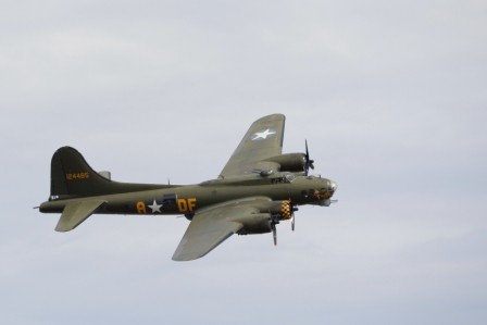 L093 B-17 Flying Fortress