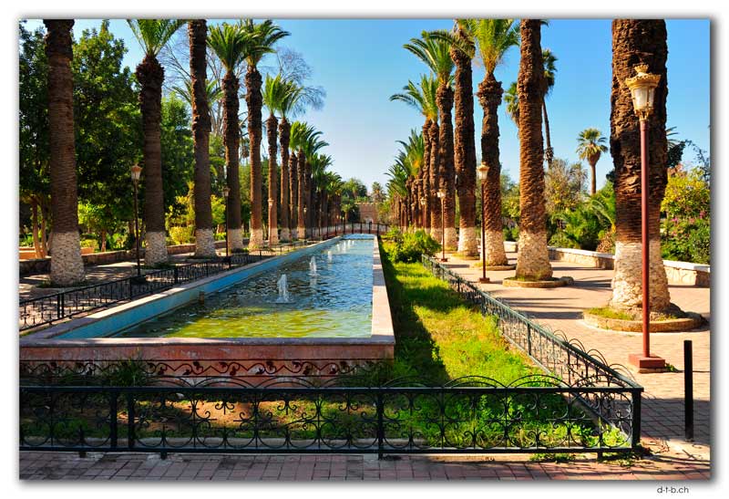Taroudant.Fontaine Passage Palmeraie