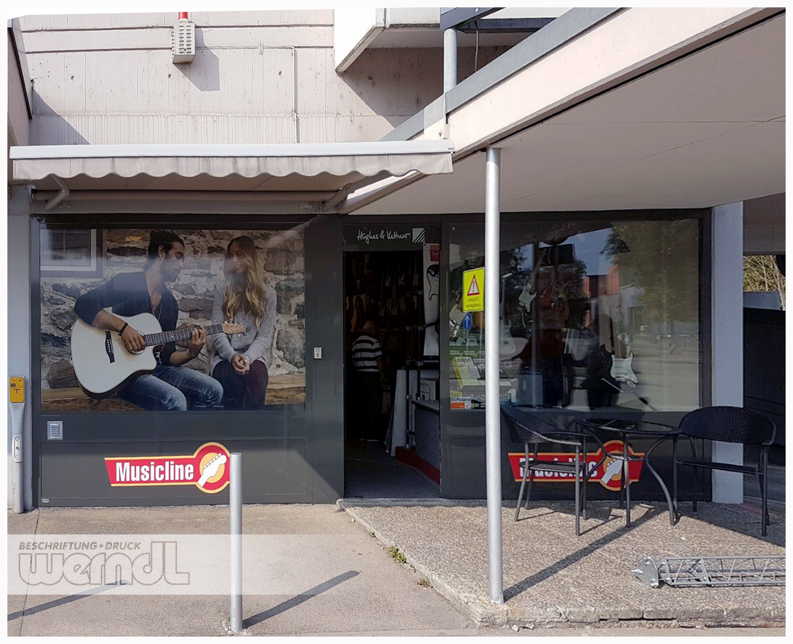 Schaufenster für ein Musikgeschäft.