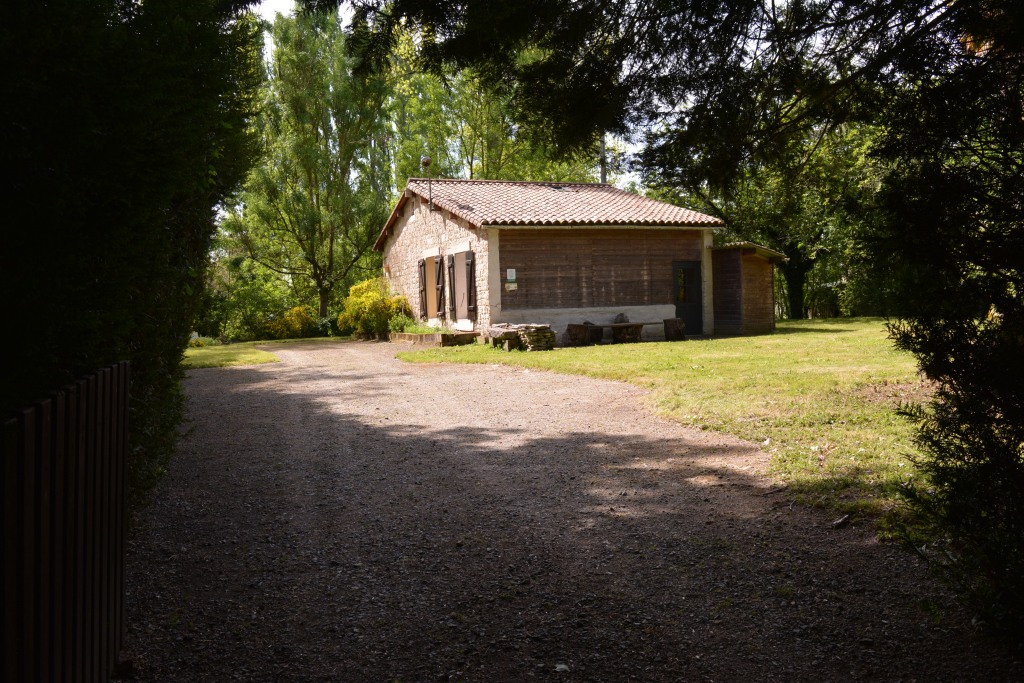 Le refuge gite au bord de l'eau Coulon