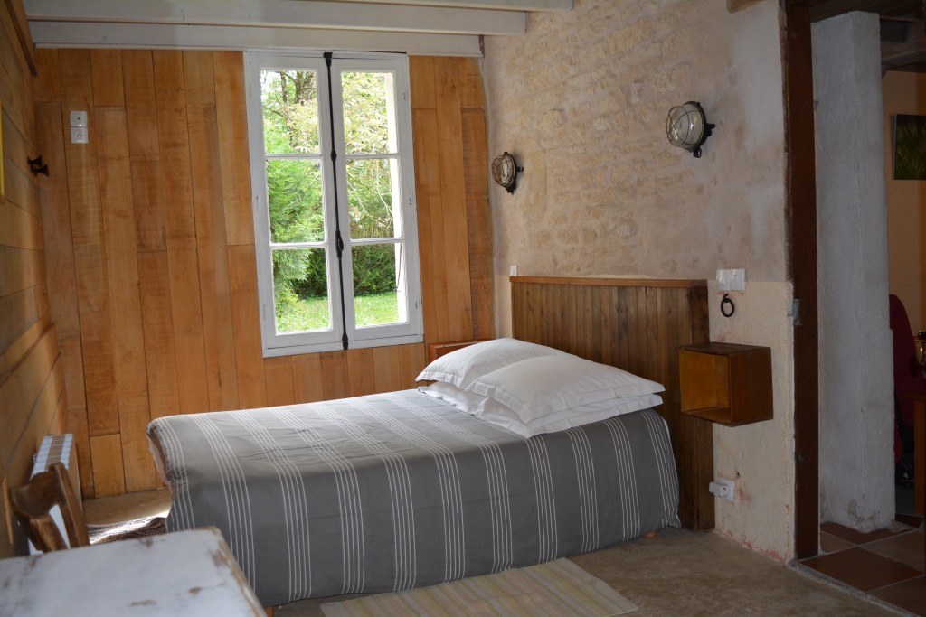 Le refuge au bord de l'eau chambre rdc