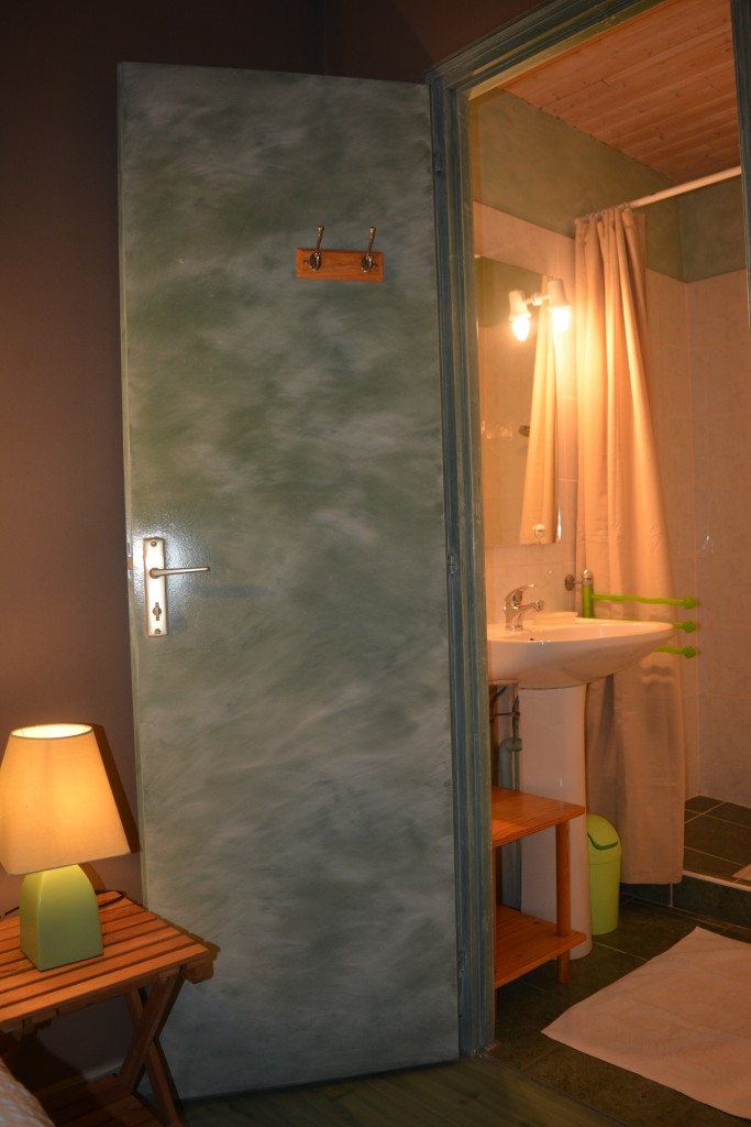 salle d'eau de la chambre