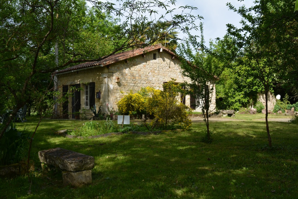 Le refuge gite au bord de l'eau Coulon