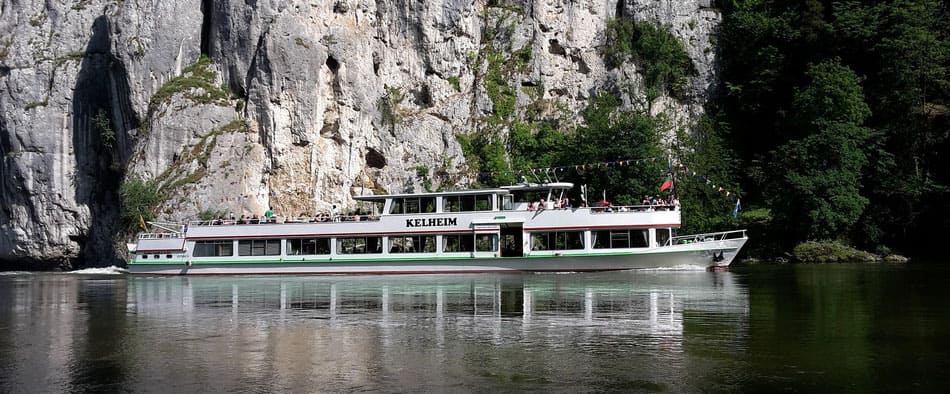 Imposanter Weg durch den Donaudurchbruch