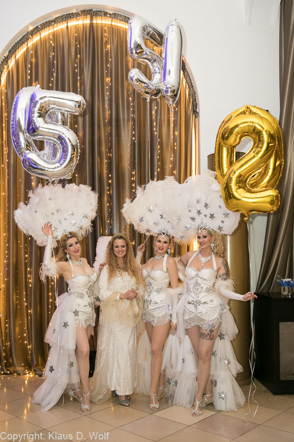 Blonde Bombshell Burlesque und Marisa de Stefanow Plegge, Firmenevent, Palais Lenbach, München