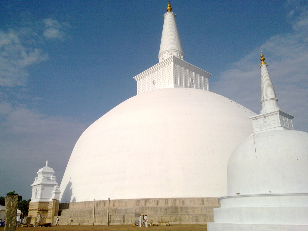 Pilger- und Ausgrabungsstätte, Anuradhapura