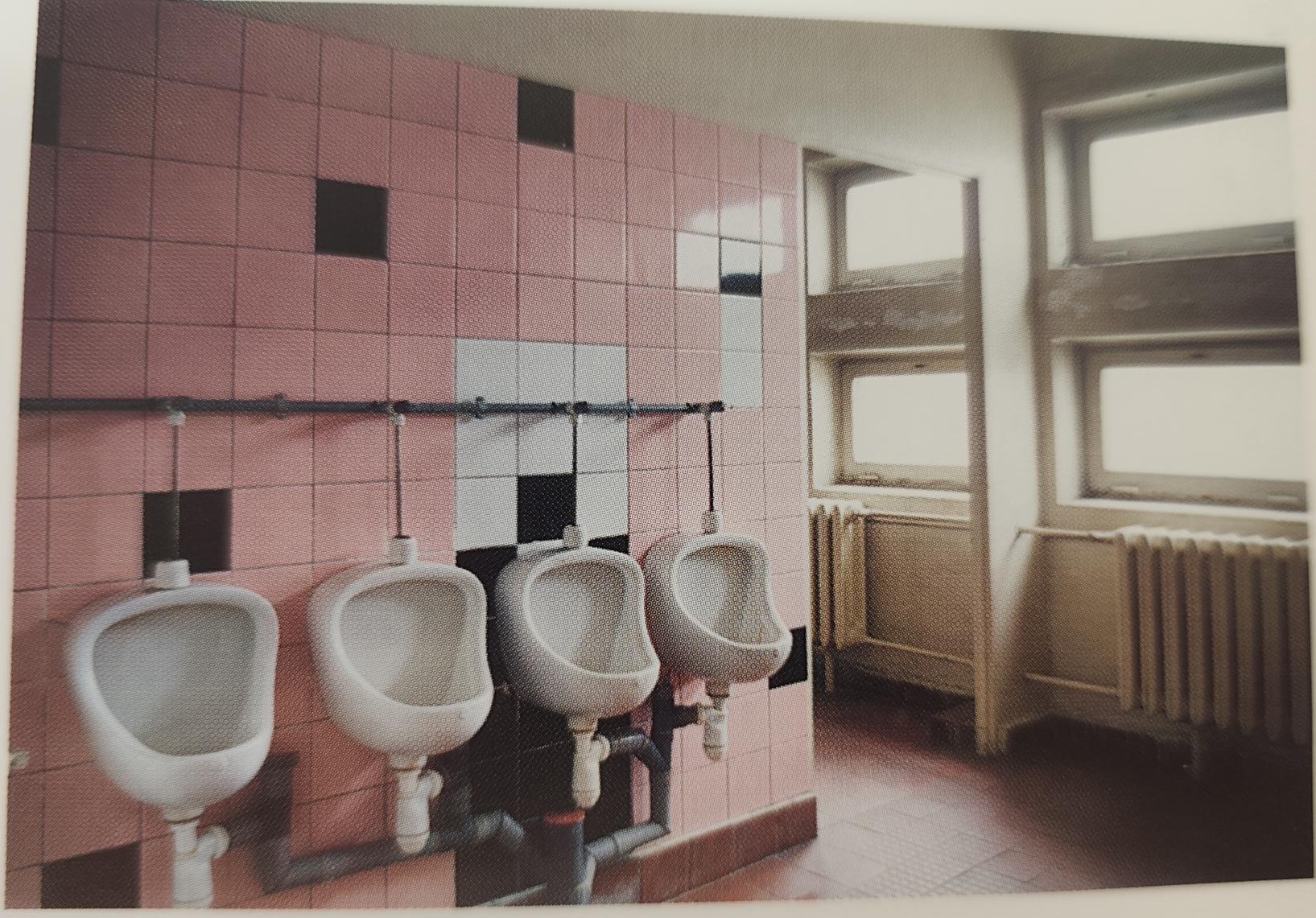 Toiletten - alter Zustand