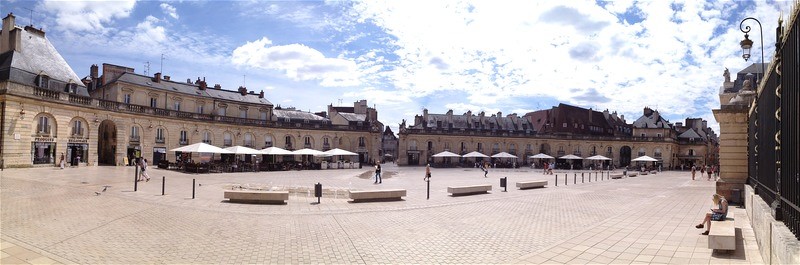 der hauptplatz von dijon