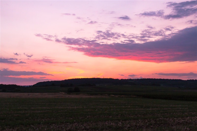 sonnenuntergang im burgund