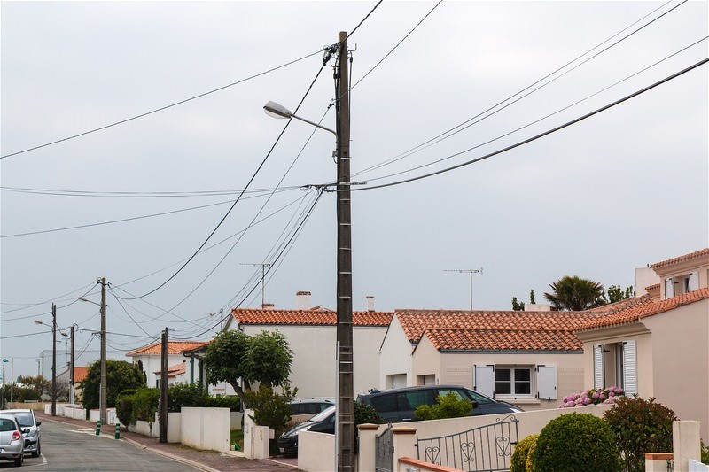 les sables d'Olnne - die stromkabel . . .