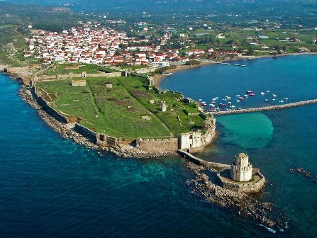 Die Festung von Methoni mit dem Gefängnisturm