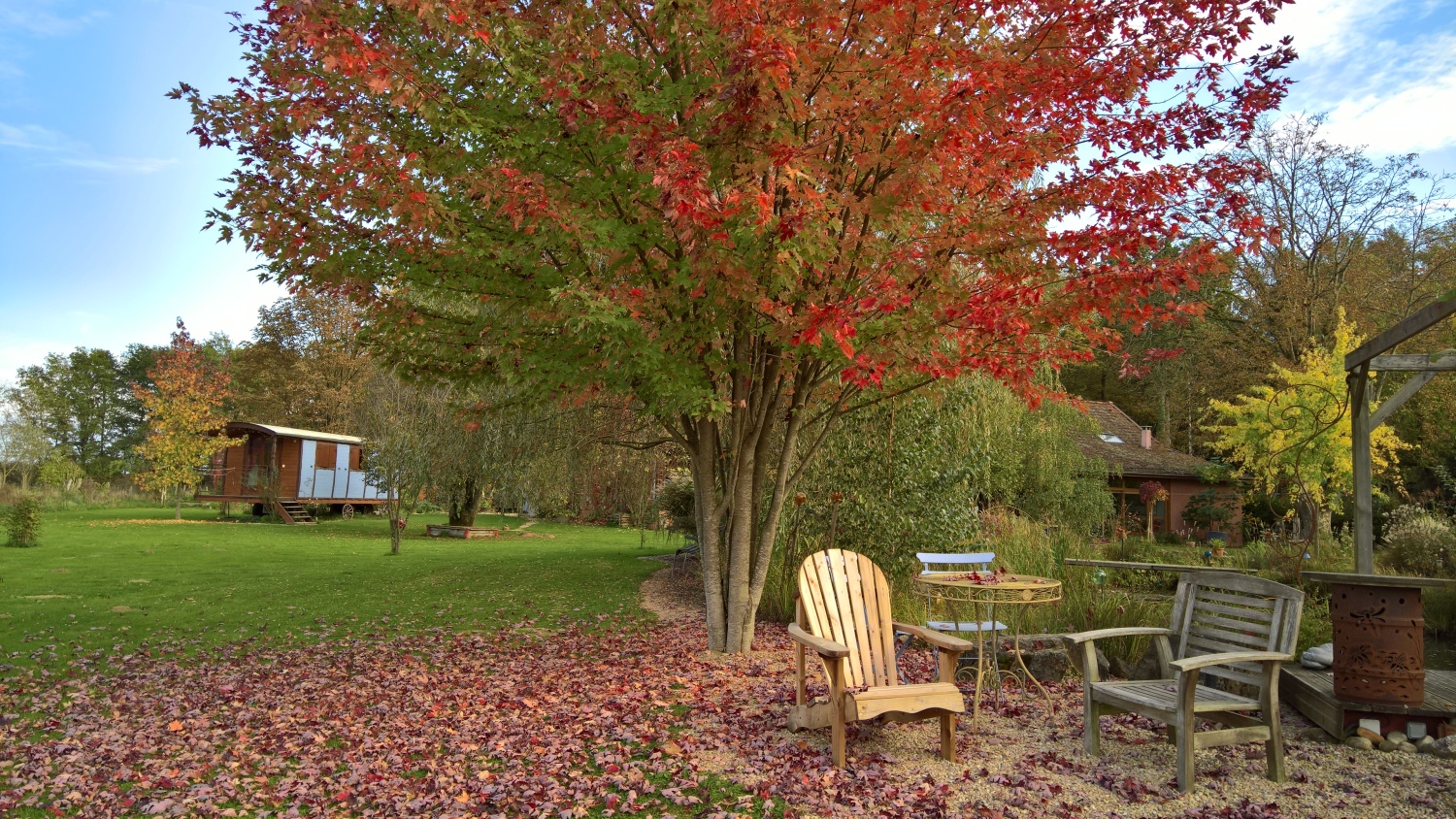 Herbststimmung im Garten von Maison Libellule