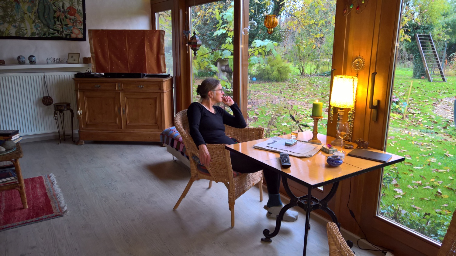 Die Veranda neu eingerichtet - mit Sitzplatz am Fenster