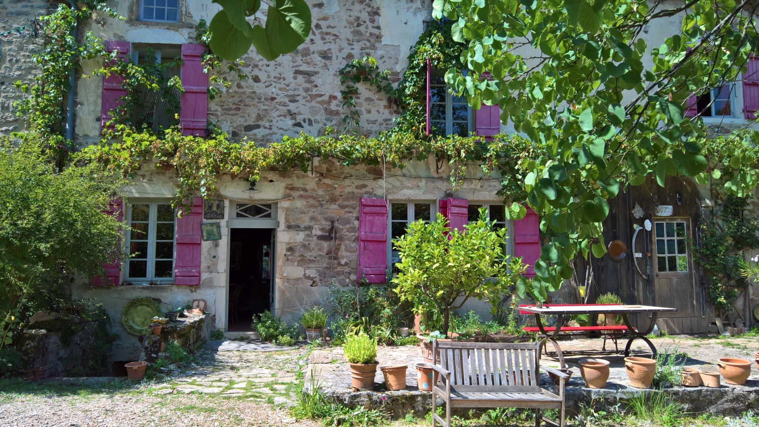 im Garten der Töpferei