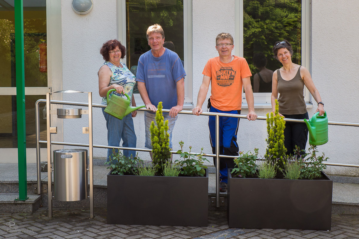 Pflanzkübelaktion Garten und Blumenfreunde Sotzweiler Bergweiler Homepage