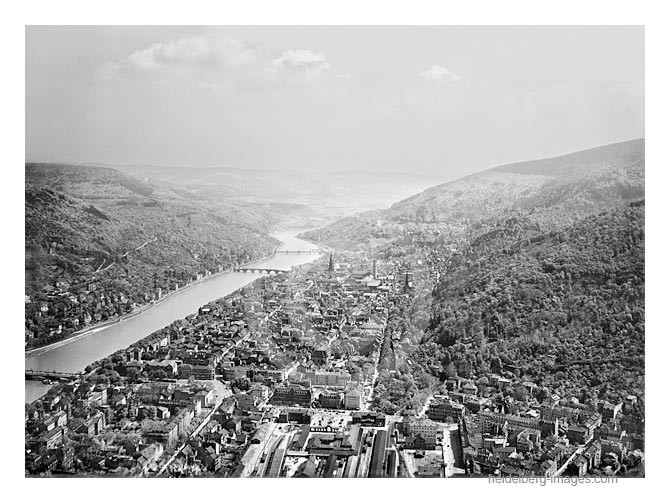 Archiv-Nr. 7510hr  / Historische Luftaufnahme von 1929 mit dem Alten Bahnhof von Heidelberg