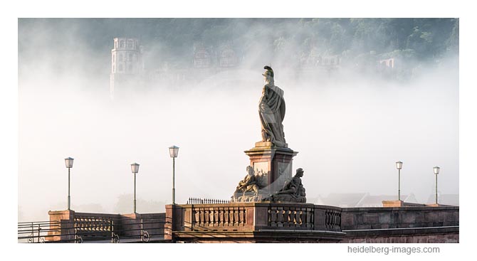 Archiv-Nr. hc2016117 | Alte Brücke im Nebel 