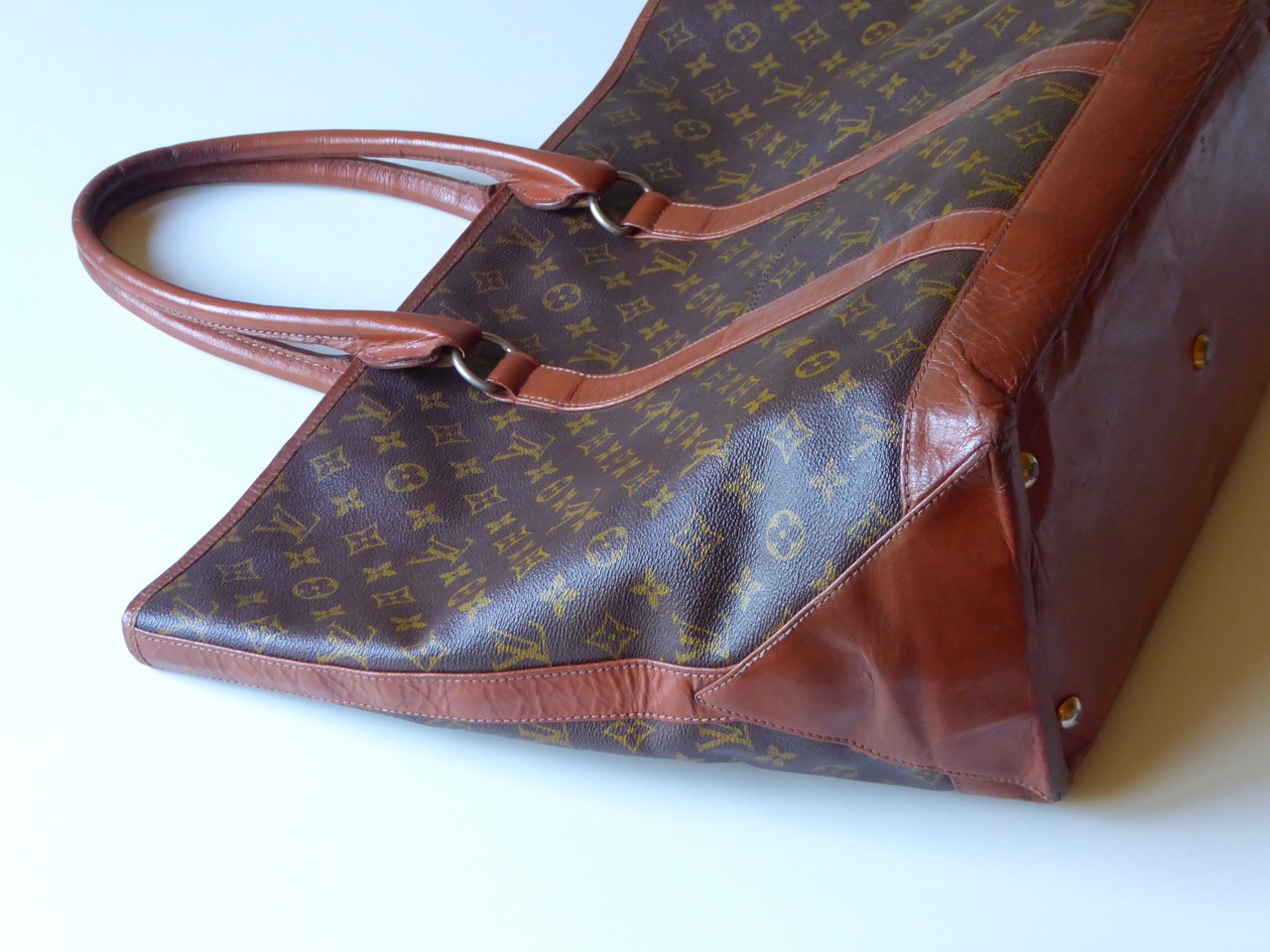 WEEKENDER Neverfull | Louis VUITTON | Modellpflege Taschenboden NACHHER