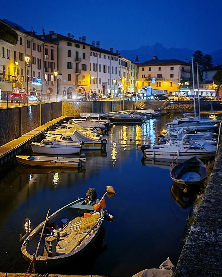 Ferienwohnung la nicchia Vercana, Hafen Domaso