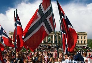 Mit den Norwegerninnen und Norwegern den Nationalfeiertag  feiern...