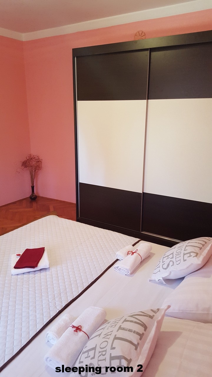 sleeping room 2