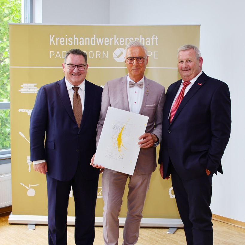 Goldenes Ehrenzeichen für Dietmar Ahle: Kreishandwerkerschaft Paderborn-Lippe würdigt jahrzehntelanges Engagement