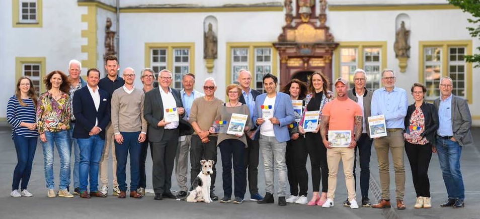 Natürliche Farbtöne und bewusste Akzente verschönern das Stadtbild