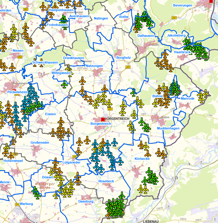 Windkraftausbau in Borgentreich: Orange = im Genehmigungsverfahren, Gelb = genehmigt; Blau = im Bau, Grün = in Betrieb. Quelle: Geodatenportal des Kreises Höxter