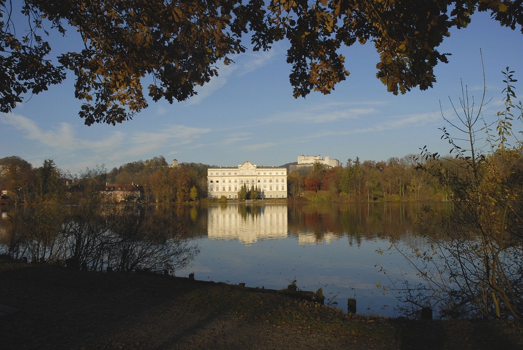 Schloss Leopoldskron: Dieser Teich wird vom Almkanal gespeist.
