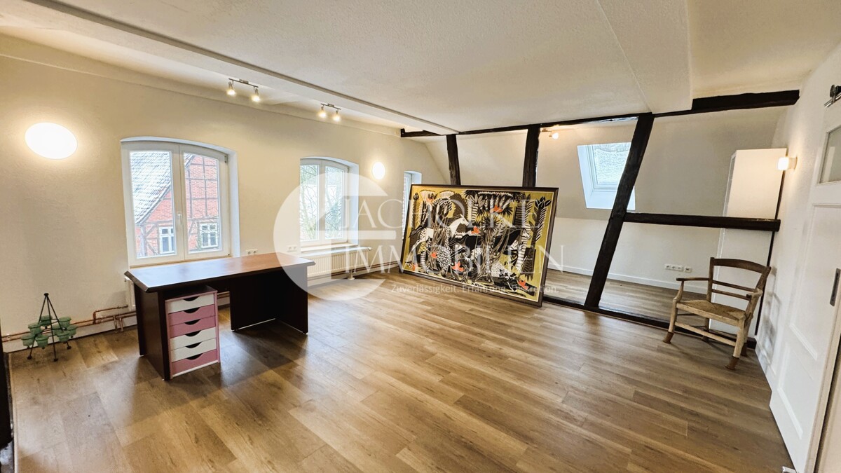 Eleganter Wohnraum mit besonderem Ambiente