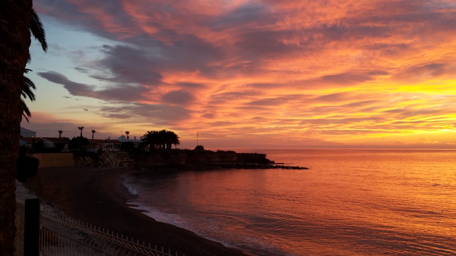                                                                                  Sonnenaufgang Cala Puntal