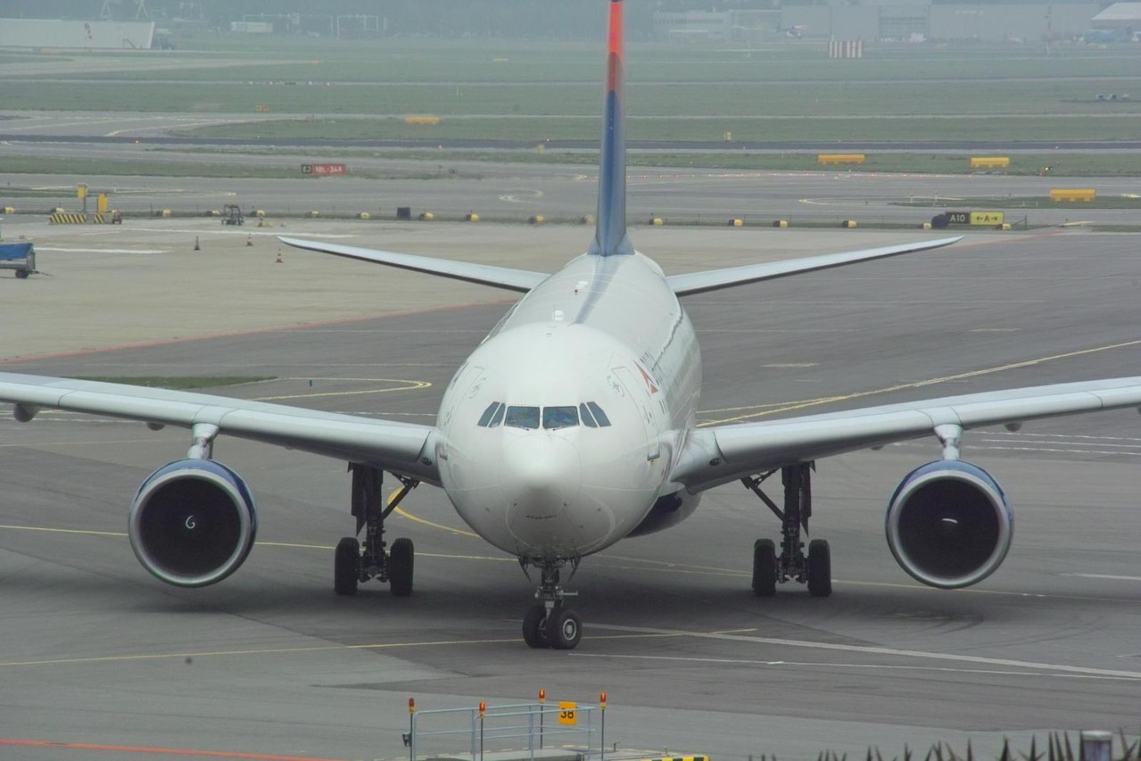 Amsterdam-Schipol © Andreas U.
