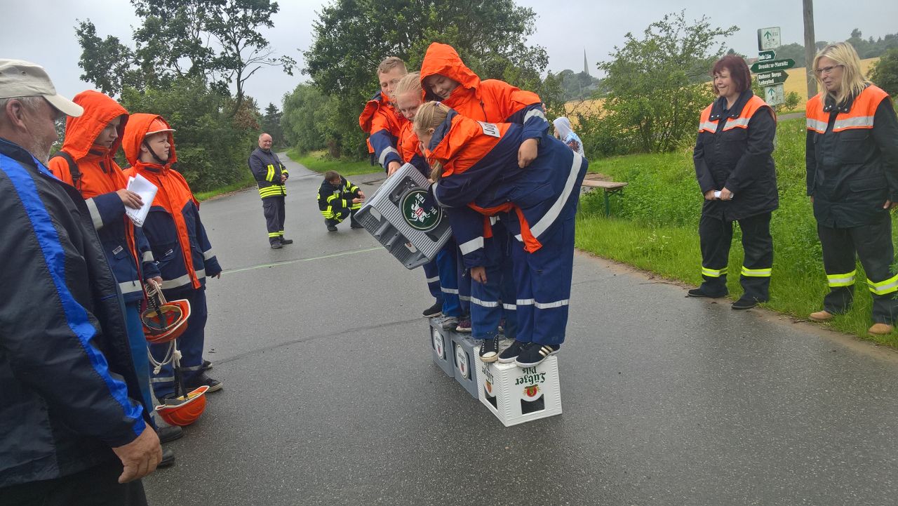 JFW Marnitz bei dem Kistenlaufen