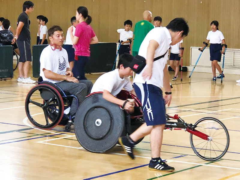 小学校でのパラスポーツ普及活動