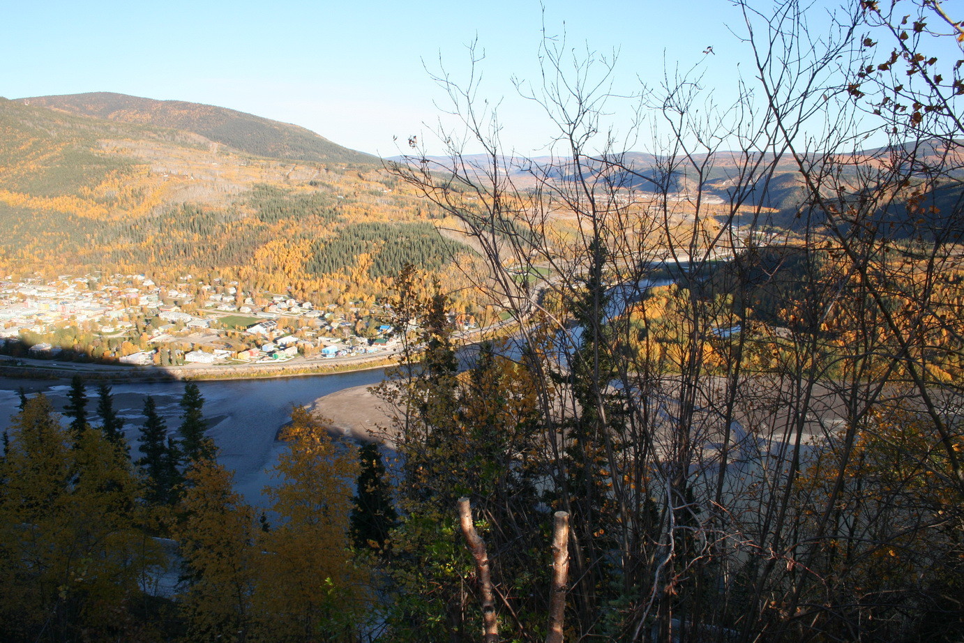 Der Yukon mit Dawson City