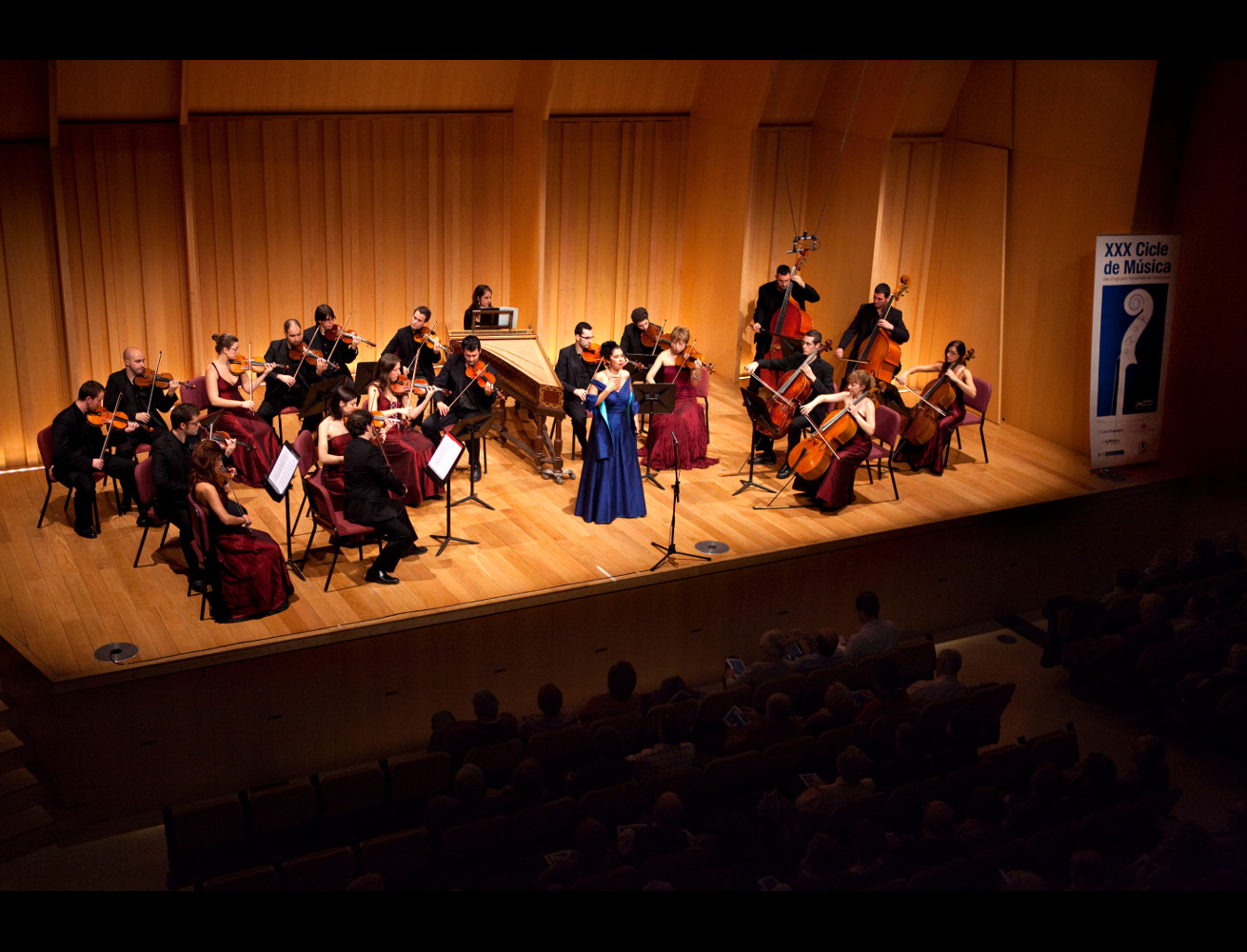 Anna Feu-Orquesta de camara de Galicia.