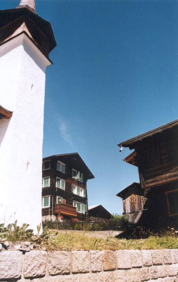 Niederwald, kerkje, foto 2001