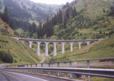 Het Bugnei-viaduct. 