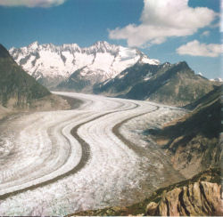 Aletschgletscher gefotografeerd in 2001