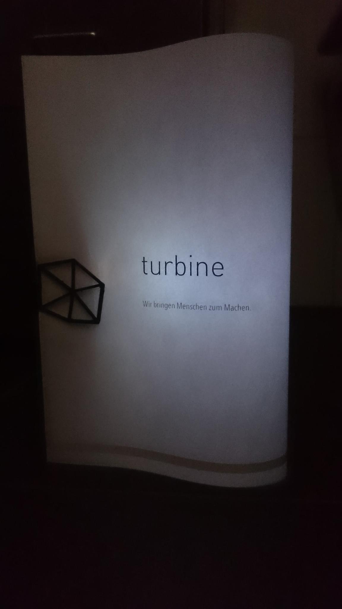 Bring die Turbine zum Leuchten.