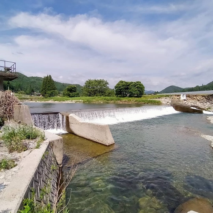 飛騨あさひの釣り場「豆田堰堤下」