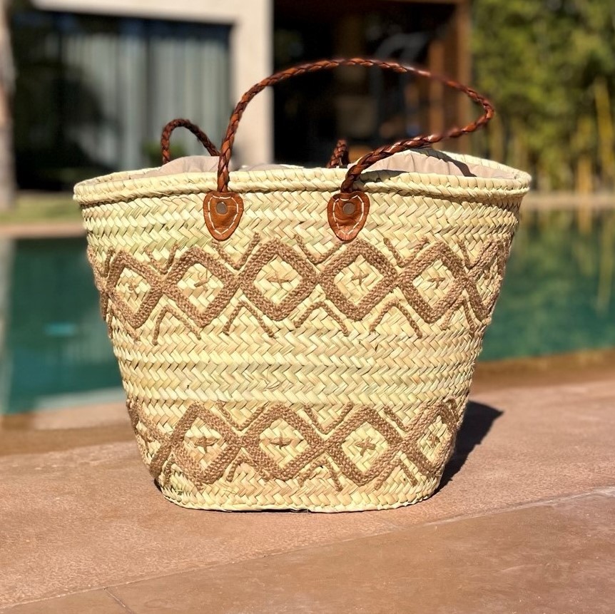 Rieten Tassen/Mand/ Shopper ❥ Borduur Aztec ❥Bestel nu een Ibiza Strandtas vanaf 16,95 ❥ in Marokko van o.a. Rafia, Rotan, Palm riet en leer. - Bohemian Lifestyle Accessoires- Online winkel, Showroom