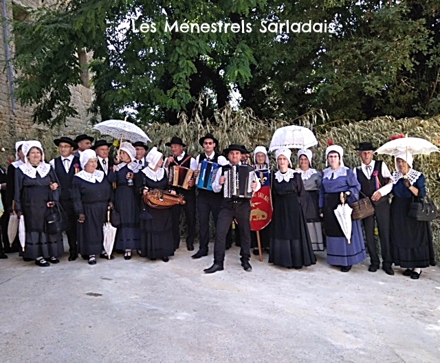 Félibrée en Périgord fête occitane groupe folklorique de sarlat les ménestrels sarladais, 