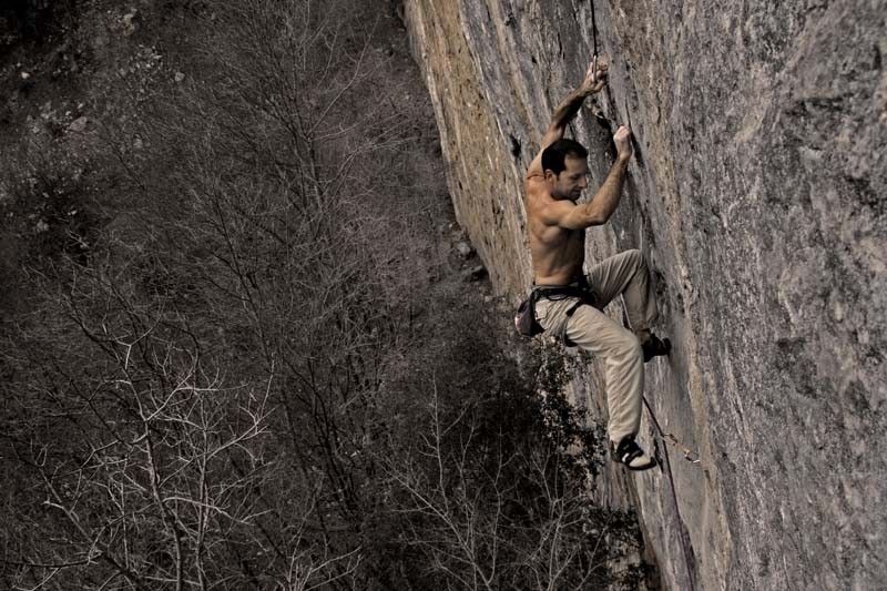 Tutus Blasfematus (8a+), pared del eco